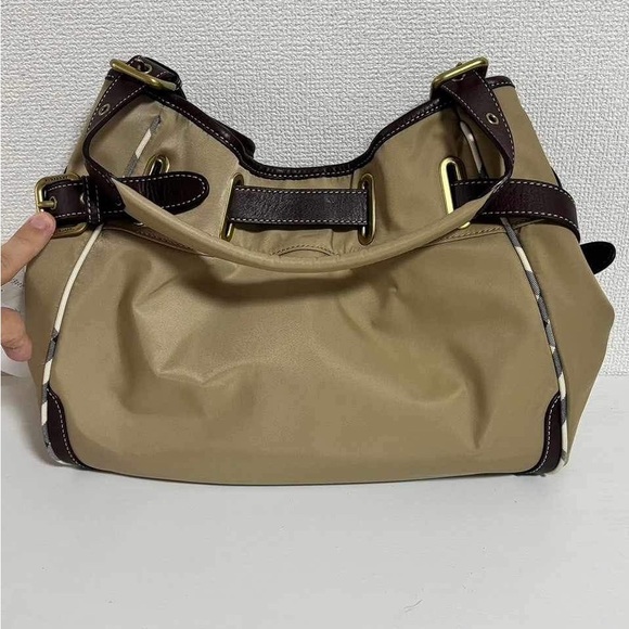 Burberry bucket/shoulder bag - Picture 5 of 16